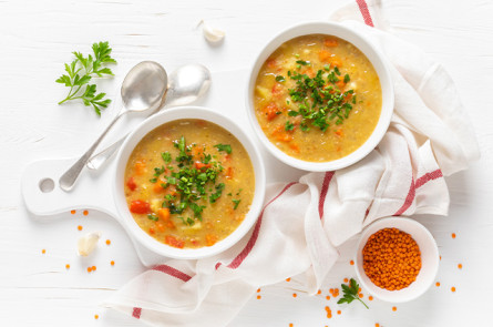 Soupe aux lentilles fendues