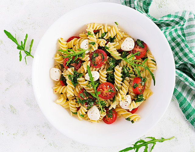 Tomatoes and Bocconcini Fussili