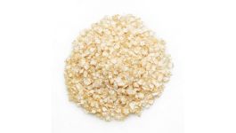 Gluten-free quinoa flakes