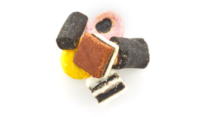WATERBRIDGE ASSORTED LICORICE CANDIES, NATURAL COLORS & FLAVORS