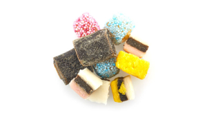 WATERBRIDGE ASSORTED MINI LICORICE CANDIES