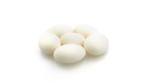 WHITE CONFETTI ALMONDS